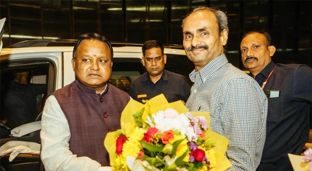  ଆଜିଠୁ ଇଣ୍ଡିଆ ମାରିଟାଇମ୍ ୱିକ୍‌: ଅତିଥି ଭାବେ ଯୋଗଦେବେ ଓଡ଼ିଶା ମୁଖ୍ୟମନ୍ତ୍ରୀ, ମୁମ୍ବାଇରେ ରାଜ୍ୟର ପ୍ରତିନିଧି ଦଳ