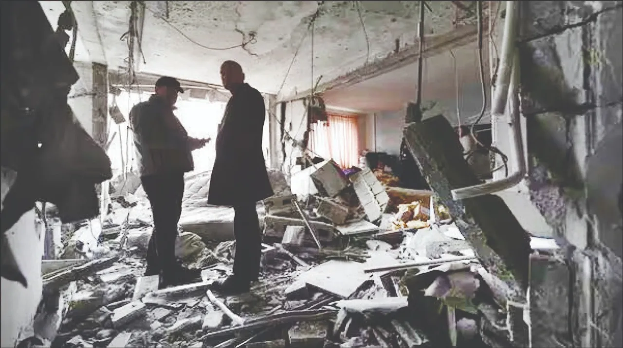  Russia-Ukraine drone attack: ରୁଷ୍‌-ୟୁକ୍ରେନ ଡ୍ରୋନ୍‌ ଆକ୍ରମଣ: ମସ୍କୋରେ ୨ ବିମାନବନ୍ଦର ବନ୍ଦ, ୧୮ ନାଗରିକ ଆହତ