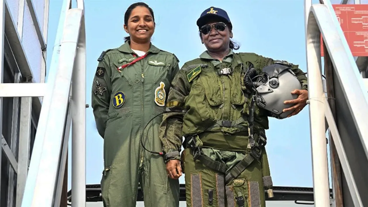  President in Rafale: ରାଫେଲ୍‌ରେ ଉଡ଼ିଲେ ରାଷ୍ଟ୍ରପତି