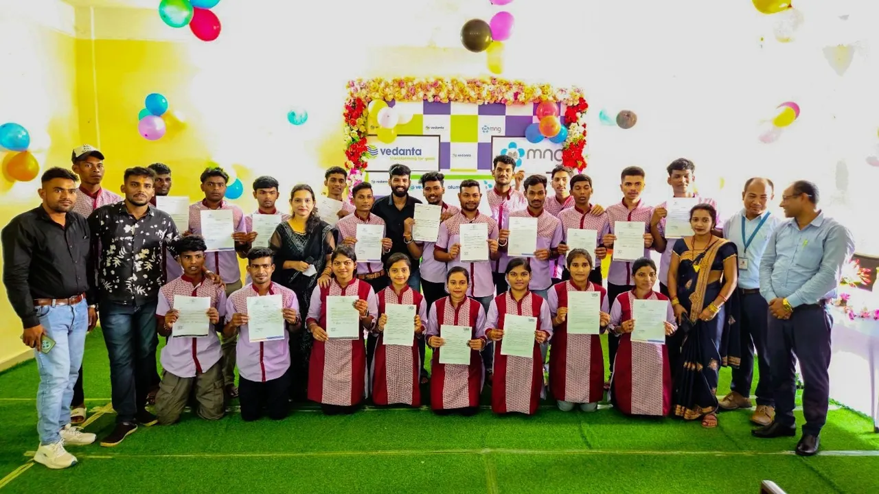  Skill Development : ବେଦାନ୍ତ ଦକ୍ଷତା ବିକାଶ ପଦକ୍ଷେପରେ ୮୦୦ ଜଣଙ୍କୁ ତାଲିମ