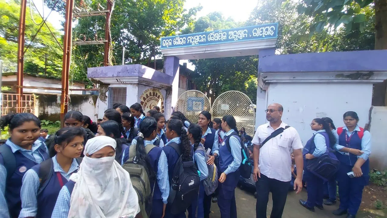  tension at ugit Photograph: (sambad.in) 