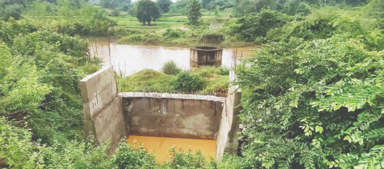  Hope for 4 villages in Odisha: ଓଡ଼ିଶାର ୪ ଗାଁକୁ ଭରସା ଆନ୍ଧ୍ର ରାସ୍ତା: ସୀମାନ୍ତରେ ଦୁର୍ବିସହ ଜୀବନ, ବର୍ଷା ଦିନେ ଜଳବନ୍ଦି