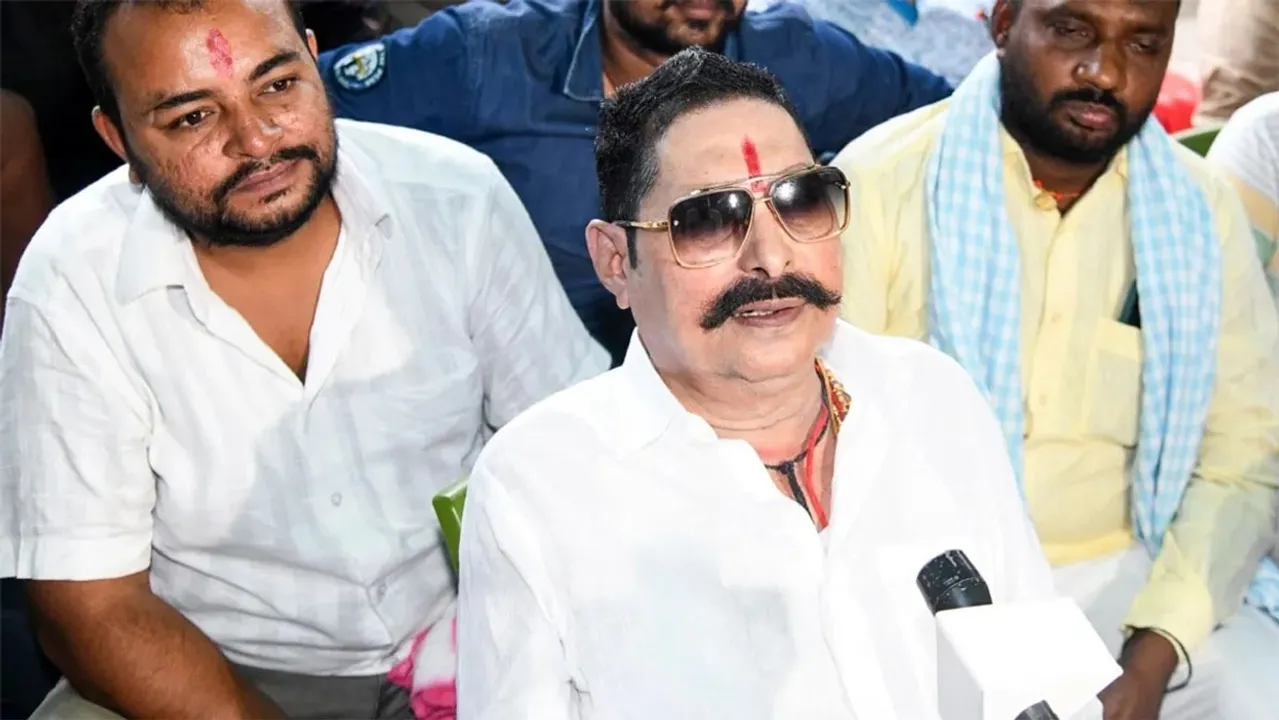  Photograph: (Oneindia) 