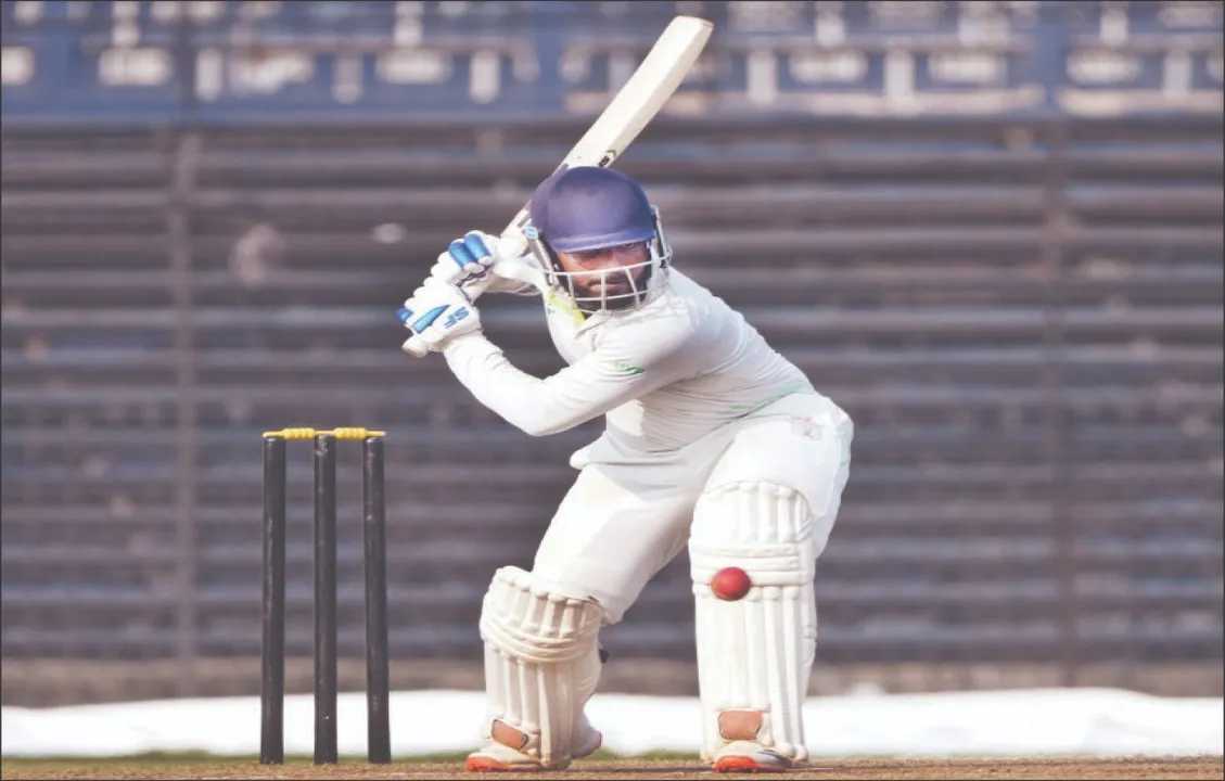  Ranji trophy: ଫଲୋଅନ୍ ପରେ ଲଢ଼ିଲା ଓଡ଼ିଶା: ଗୋଟିଏ ଦିନରେ ସନ୍ଦୀପଙ୍କ ଦୁଇଟି ଅର୍ଦ୍ଧଶତକ