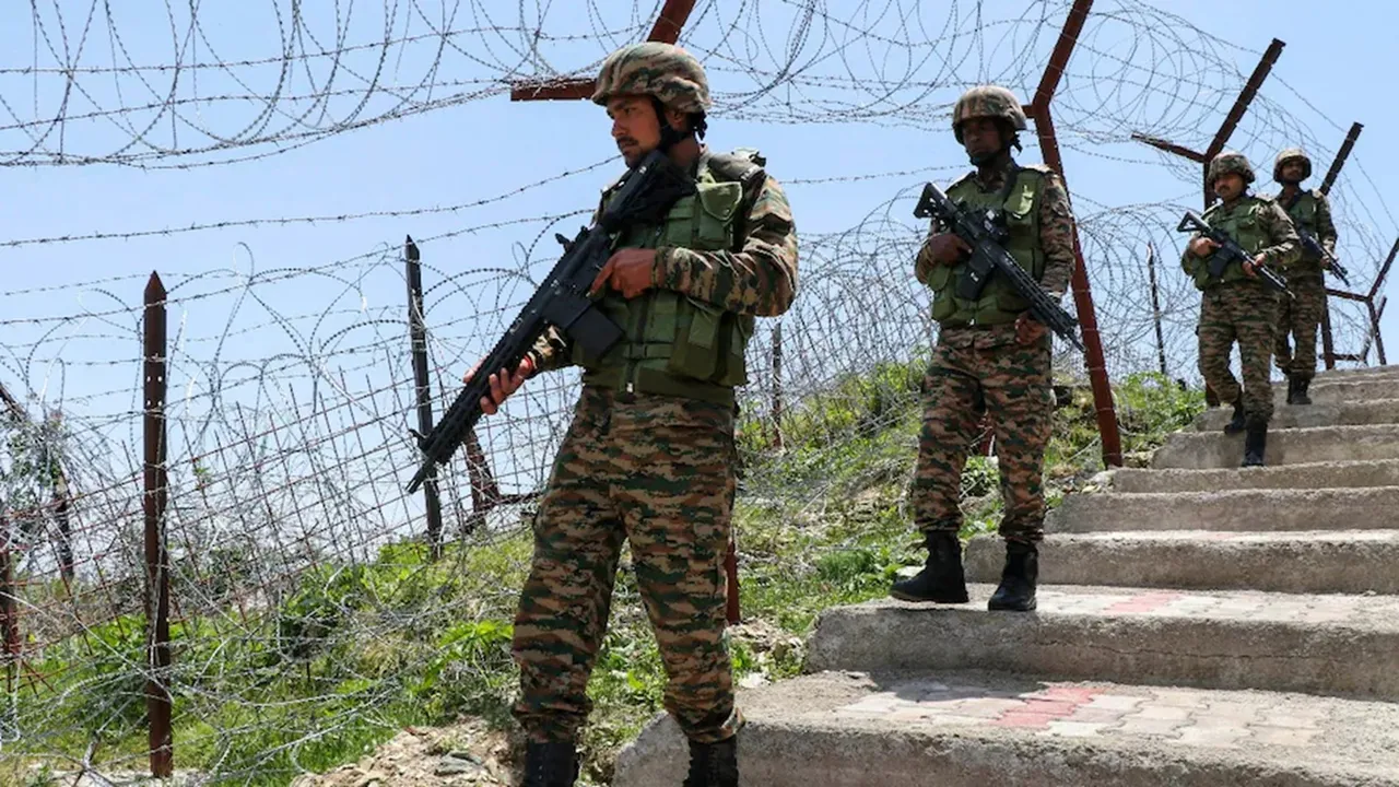  Terrorist Killed Kupwara Photograph: (aajtak) 