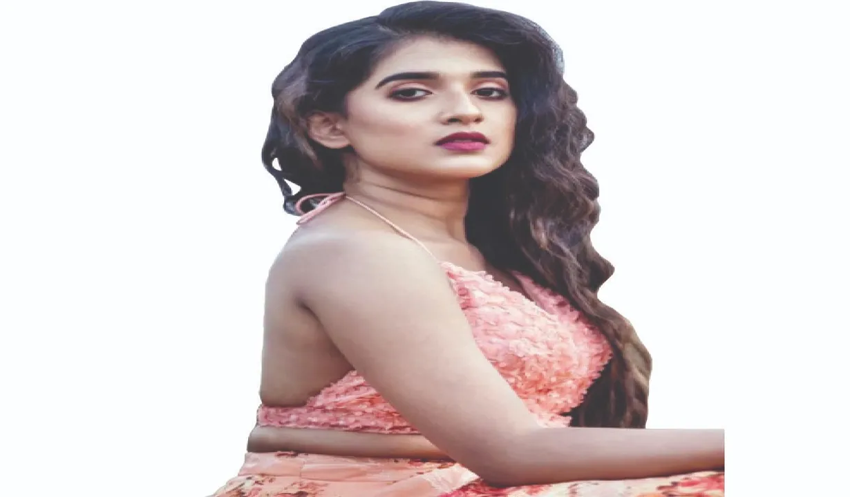  Divya's new heroin: ଦିବ୍ୟାଙ୍କ ନୂଆ ନାୟକ