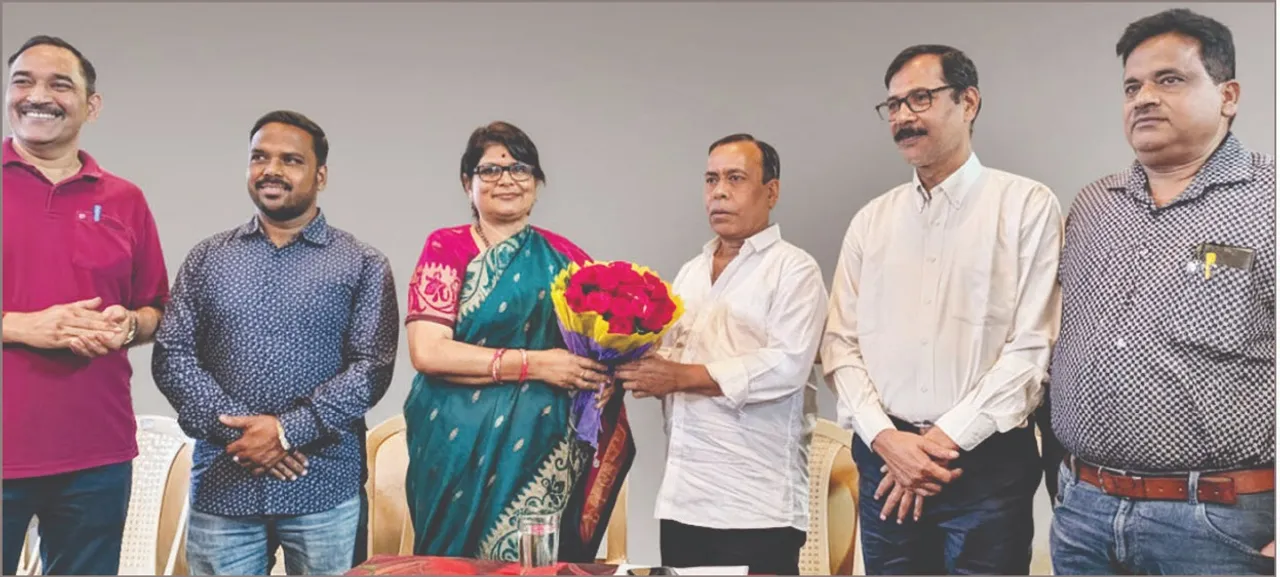  ‘ସମ୍ବାଦ’ କର୍ମଚାରୀଙ୍କୁ ଅବସର ସମ୍ବର୍ଦ୍ଧନା