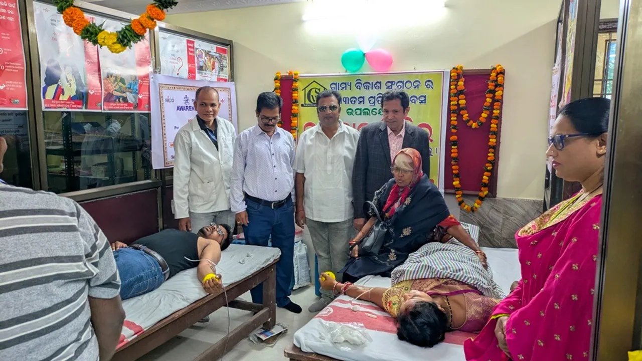 Bood donation camp organised. Photograph: (sambad.in) 