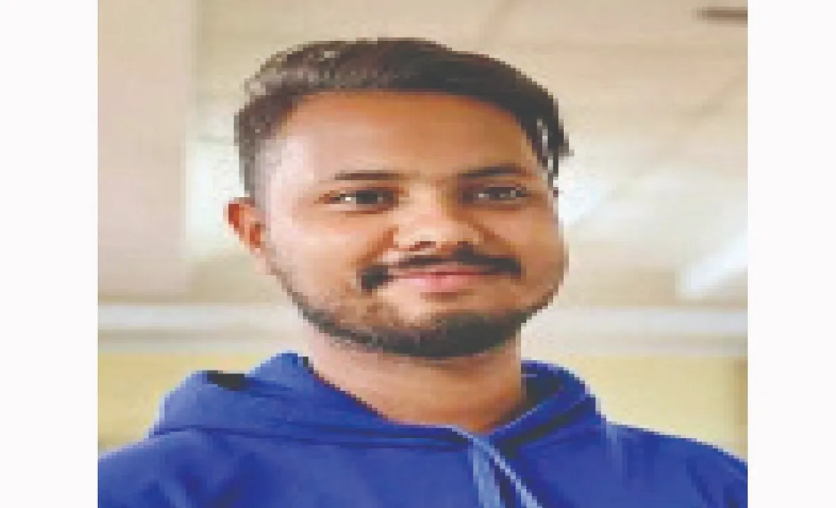  Fake doctor arrested: ଏସ୍‌ସିବି ଆଇସିୟୁରେ ଯୁବତୀଙ୍କୁ ଅସଦାଚରଣ, ନକଲି ଡାକ୍ତର ଗିରଫ