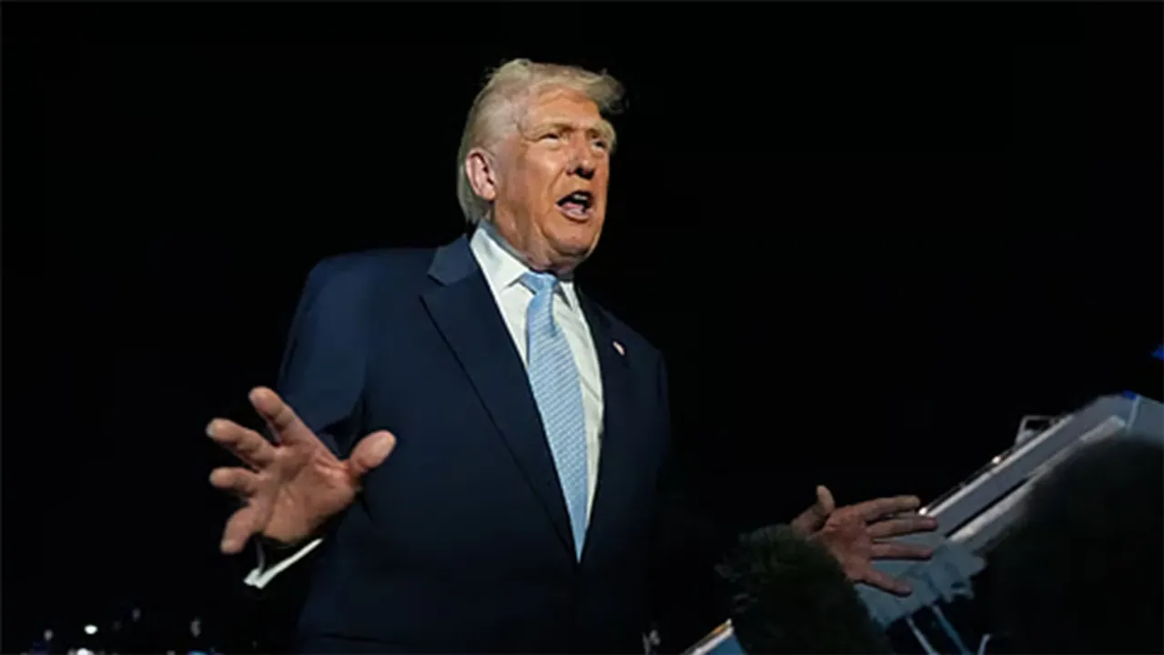  Business with Russia: ରୁଷ୍‌ ସହ ବ୍ୟବସାୟ କରୁଥିବା ଦେଶକୁ ‌ଆମେରିକାର ଚେତାବନୀ: ୫୦୦% ଶୁଳ୍କକୁ ଟ୍ରମ୍ପଙ୍କ ସମର୍ଥନ