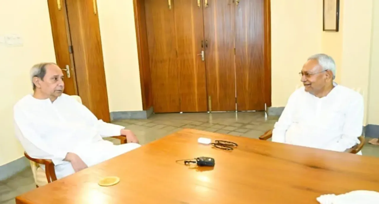  nitish kumar and naveen pattnaik Photograph: (sambad.in) 