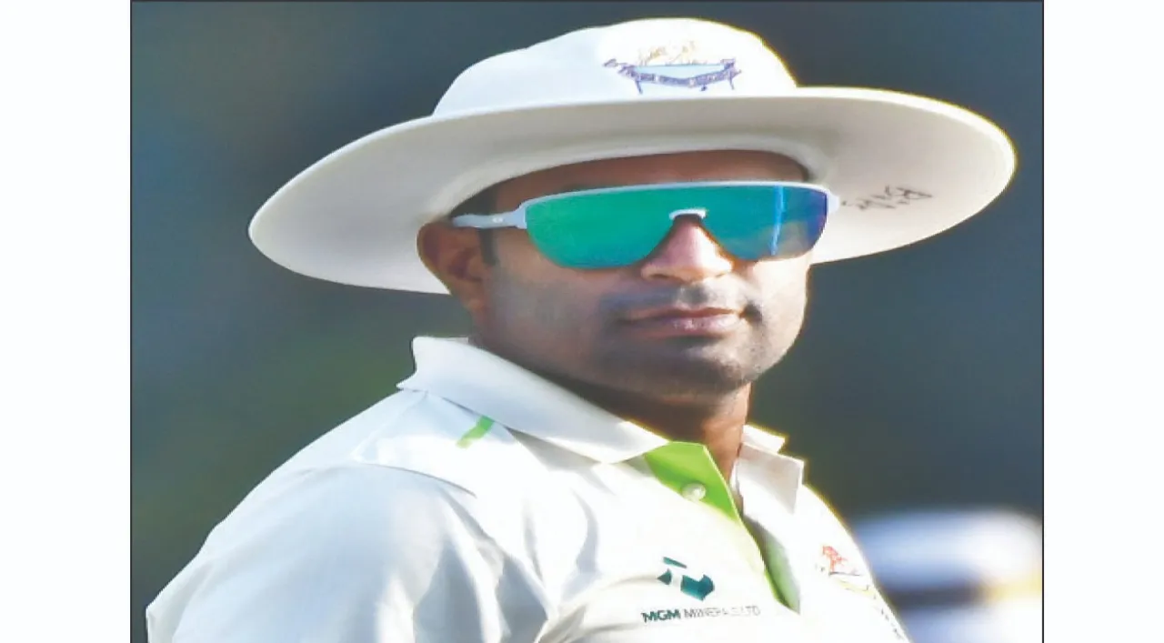  Syed Mushtaq Ali Trophy: ସୟଦ ମୁସ୍ତାକ୍‌ ଅଲୀ ଟ୍ରଫି: ୫ ବର୍ଷ ପରେ ବିପ୍ଳବଙ୍କୁ ନେତୃତ୍ବ ଭାର, ୧୭ ବର୍ଷୀୟ ରାଜ୍‌ଙ୍କ ସହ ୬ ନୂଆମୁହଁ