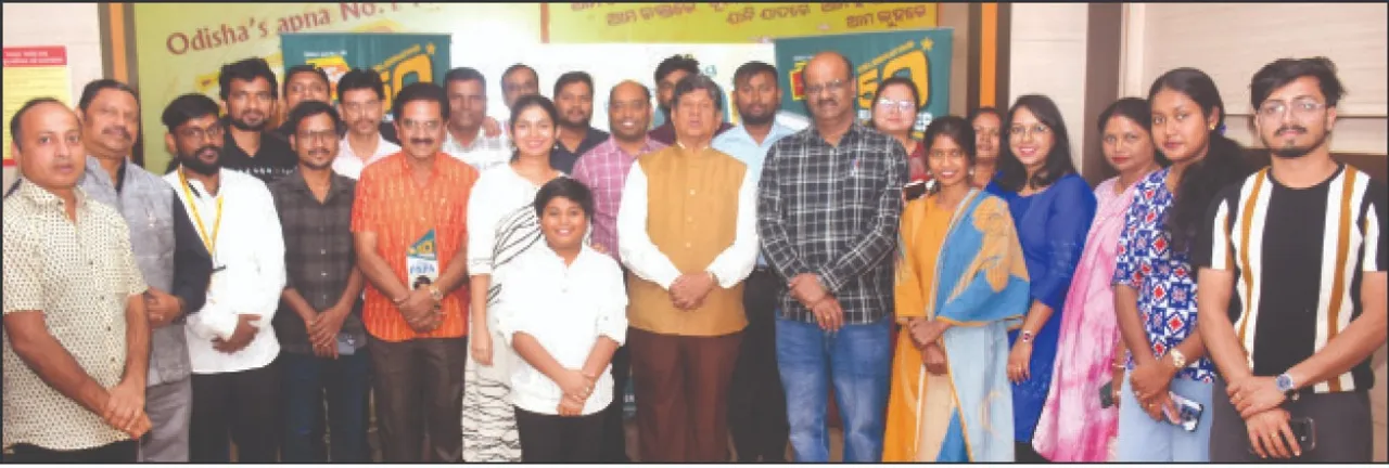  'Are Papa' completes 50 episodes: ୫୦ ଏପିସୋଡ୍‌ ପୂରଣ କଲା ‘ଆରେ ପାପା’: ଶ୍ରୋତାଙ୍କ ପ୍ରଶଂସା ସାଉଁଟୁଛି ରେଡିଓ ଚକ୍‌ଲେଟ୍‌