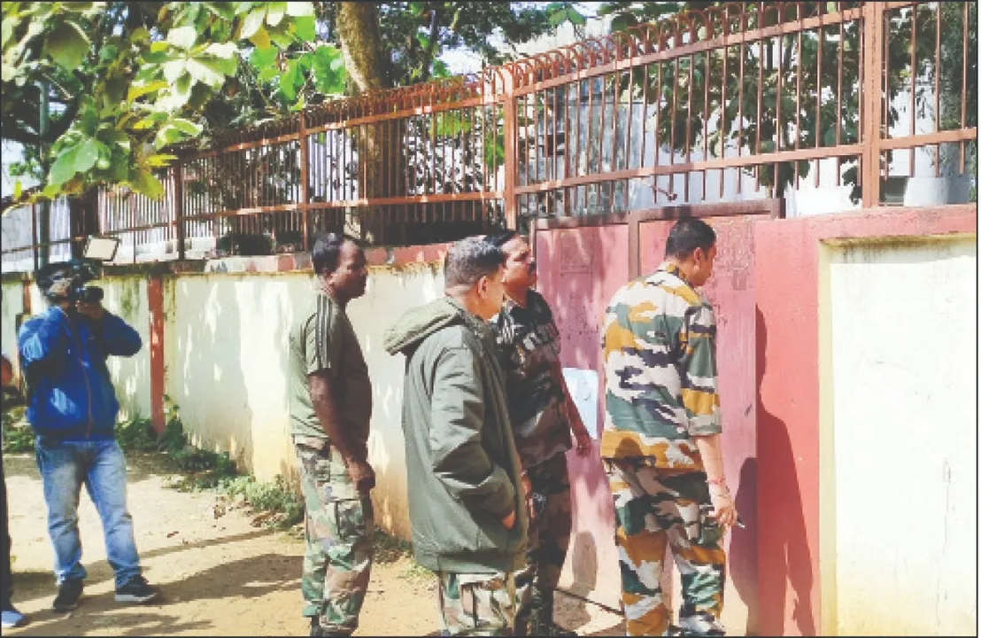  Are students safe at school? ସ୍କୁଲରେ ଛାତ୍ରଛାତ୍ରୀ ସୁରକ୍ଷିତ ତ?