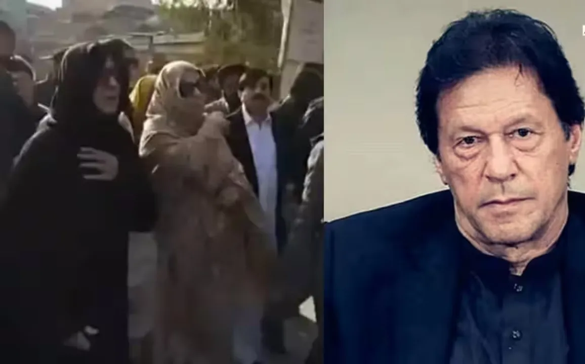  Imran Khan Meeting Photograph: (@SOCIALMEDIA) 