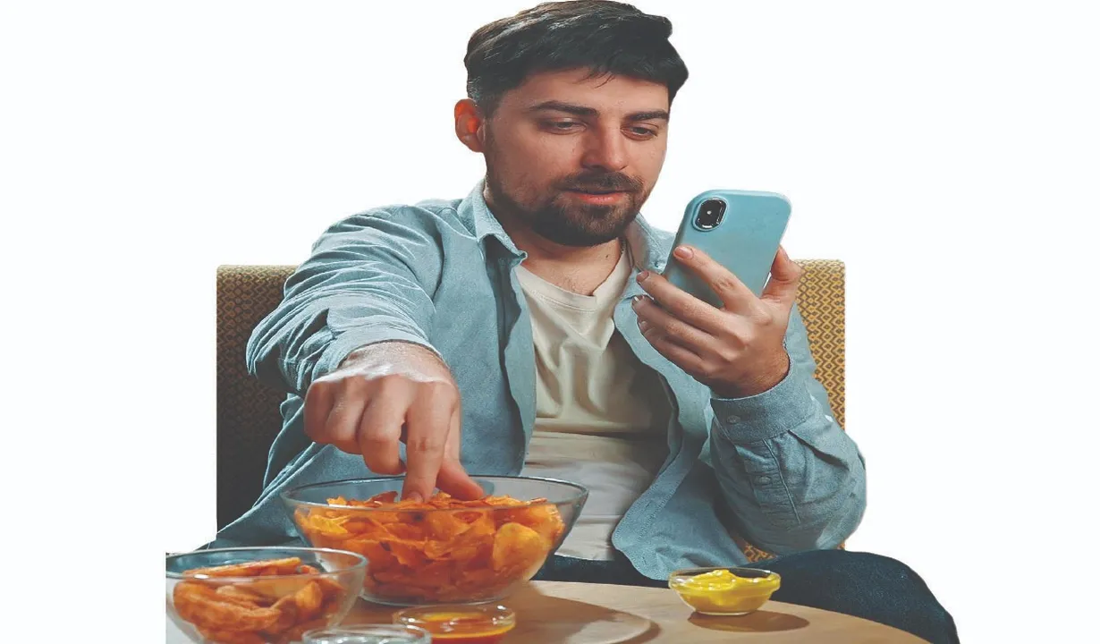  heart disease risk: ହୃଦ୍‌ରୋଗ ବିପଦ ବଢ଼ାଉଛି ଦୈନନ୍ଦିନ ଅଭ୍ୟାସ