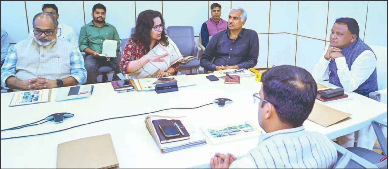  DMF to submit annual report: ଡିଏମ୍ଏଫ୍ ଦେବେ ବାର୍ଷିକ ରିପୋର୍ଟ: ମୁଖ୍ୟମନ୍ତ୍ରୀ ଦେଲେ ନିର୍ଦ୍ଦେଶ, ପ୍ରଦୂଷଣ ରୋକିବାକୁ କହିଲେ