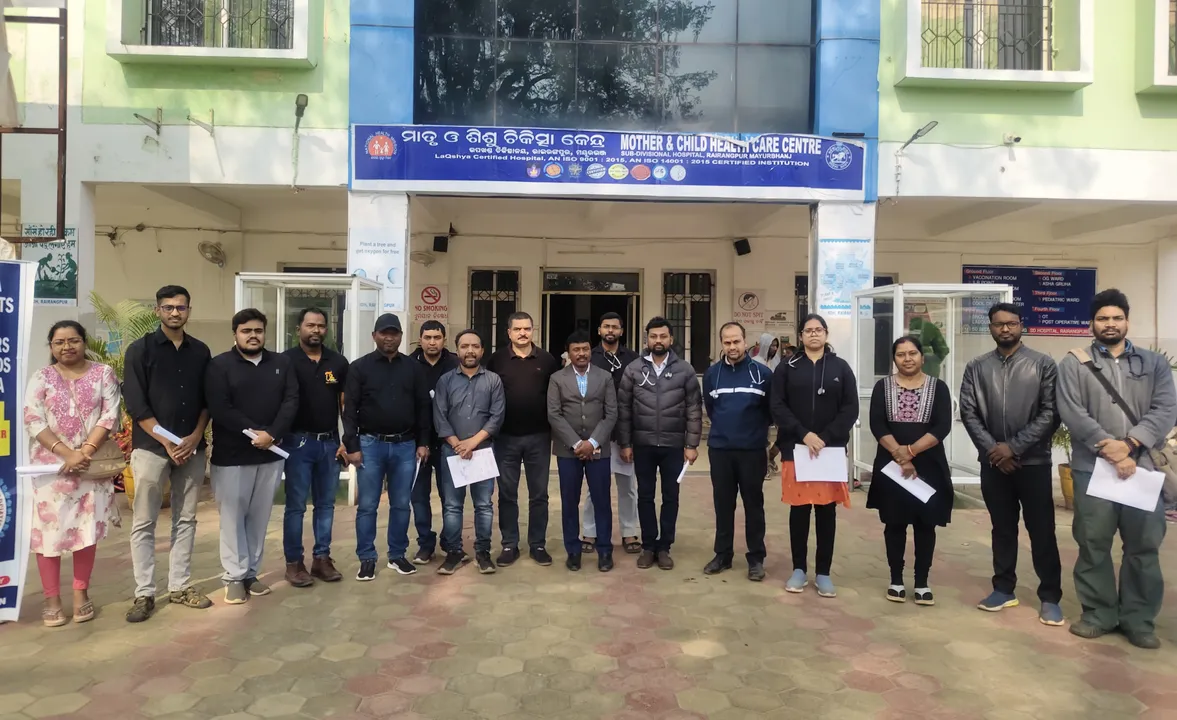  Odisha Medical Services Association doctors protest as 13-point charter demands. (smabad.in) 