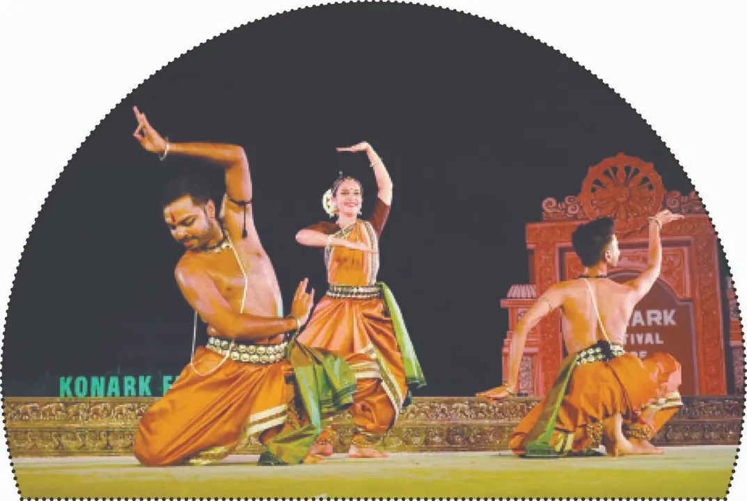  Odissi: ଓଡ଼ିଶୀରେ ନିଶ ଦାଢ଼ି ରଖିହୁଏ କି ନାହିଁ!