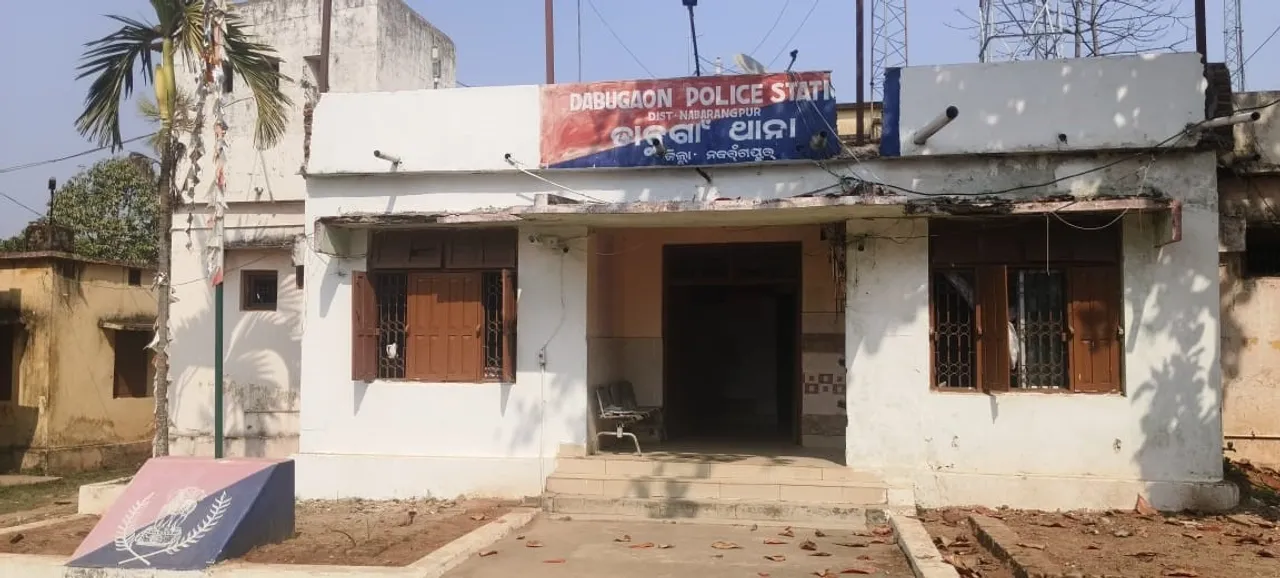  Loot Photograph: (sambad.in) 