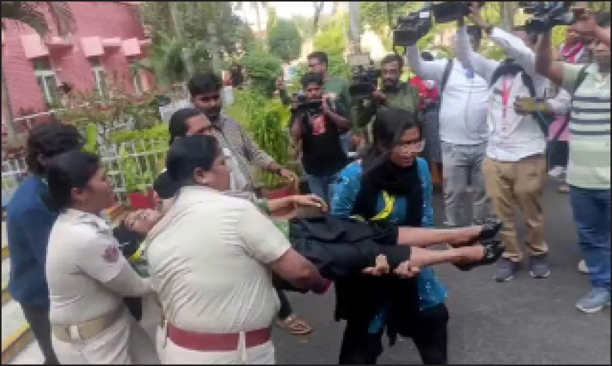  Utkal sangeet College: ଉତ୍କଳ ସଂଗୀତ ମହାବିଦ୍ୟାଳୟରେ ଛାତ୍ରୀଙ୍କୁ ନିର୍ଯାତନା: ବନ୍ଧାହେଲେ ଡ୍ରାମା ଅଧ୍ୟାପକ