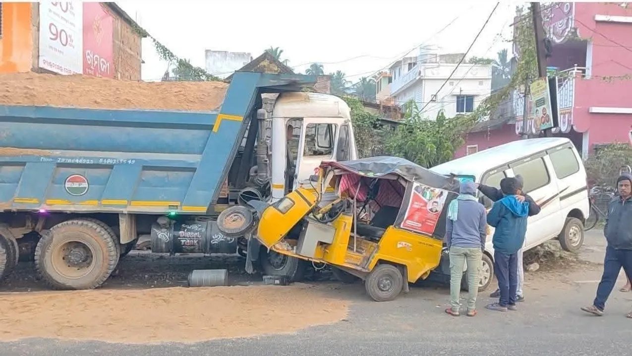  series accident Photograph: (sambad.in) 