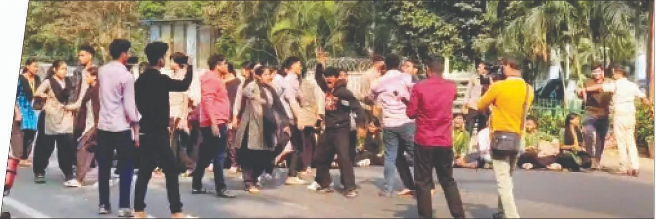  Student tortured: ଉତ୍କଳ ସଂଗୀତ ମହାବିଦ୍ୟାଳୟରେ ଛାତ୍ରୀଙ୍କୁ ନିର୍ଯାତନା, ବନ୍ଧାହେଲେ ରସିକିଆ ଡ୍ରାମା ସାର୍‌