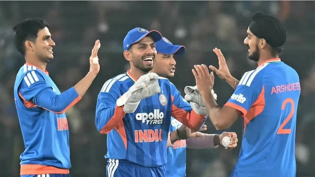  Team India victory at Barabati Photograph: (Aajtak) 