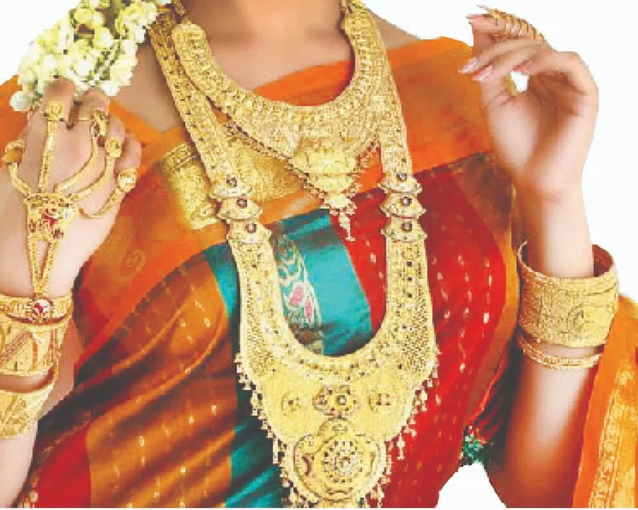  The jewelry: ବିକଳ୍ପରେ ଭରିଗଲାଣି  ଅଳଙ୍କାର ବଜାର