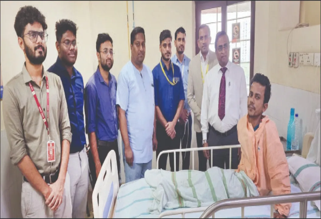  AIIMS: ଏମ୍‌ସ ଅସ୍ଥିଶଲ୍ୟ ବିଭାଗର ସଫଳ ଅସ୍ତ୍ରୋପଚାର: ୨୦ ବର୍ଷ ପରେ ନୂଆ ଜୀବନ ପାଇଲେ ଯୁବକ