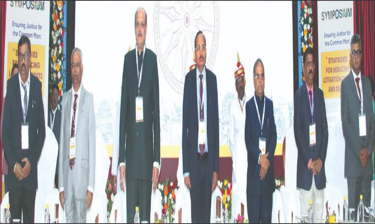  Chief Justice: ସାଧାରଣ ଲୋକଙ୍କୁ ନ୍ୟାୟ ପ୍ରଦାନ ସୁନିଶ୍ଚିତ ପାଇଁ ‘ମଧ୍ୟସ୍ଥତା’ ପ୍ରଭାବଶାଳୀ ମାଧ୍ୟମ: ପ୍ରଧାନ ବିଚାରପତି