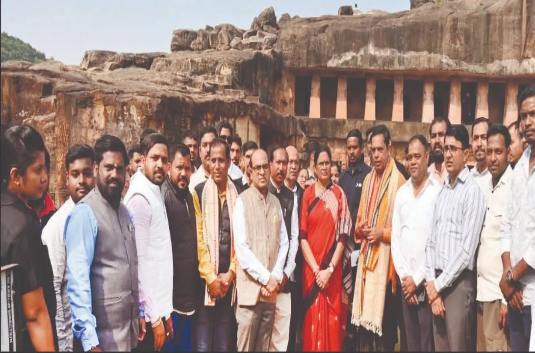  Khandagiri-Udayagiri: ଖଣ୍ଡଗିରି-ଉଦୟଗିରି: ବିକାଶ ନେଇ ଜାଗିଲା ଆଶା