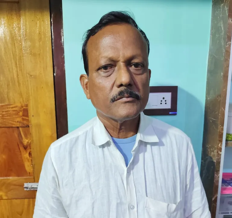  vigilance raid at residence of ranger Rajendra kumar samantray Photograph: (Sambad.in) 