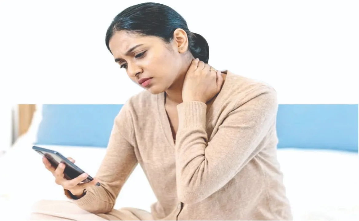  Tech neck syndrome: ଟେକ୍‌ ନେକ୍‌ ସିଣ୍ଡ୍ରୋମ୍‌