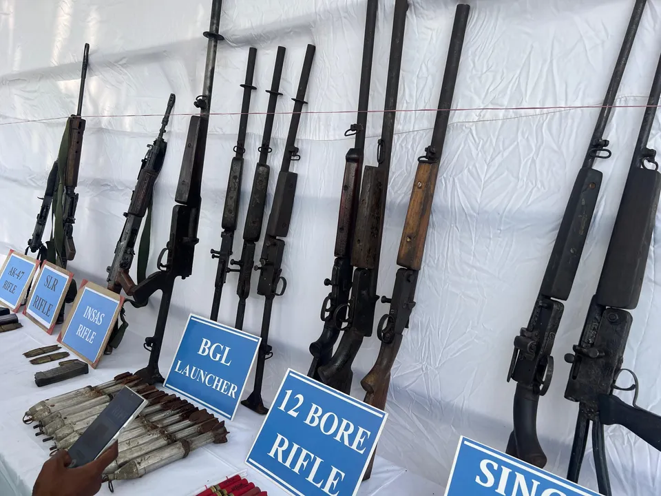  Gun seized by security forces. Photograph: (sambad.in) 