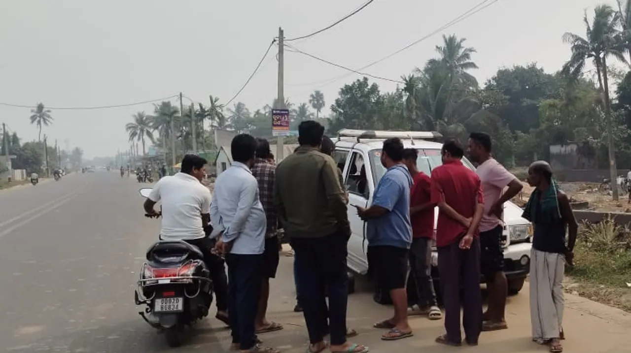  bike rider is critical in accident Photograph: (sambad.in) 