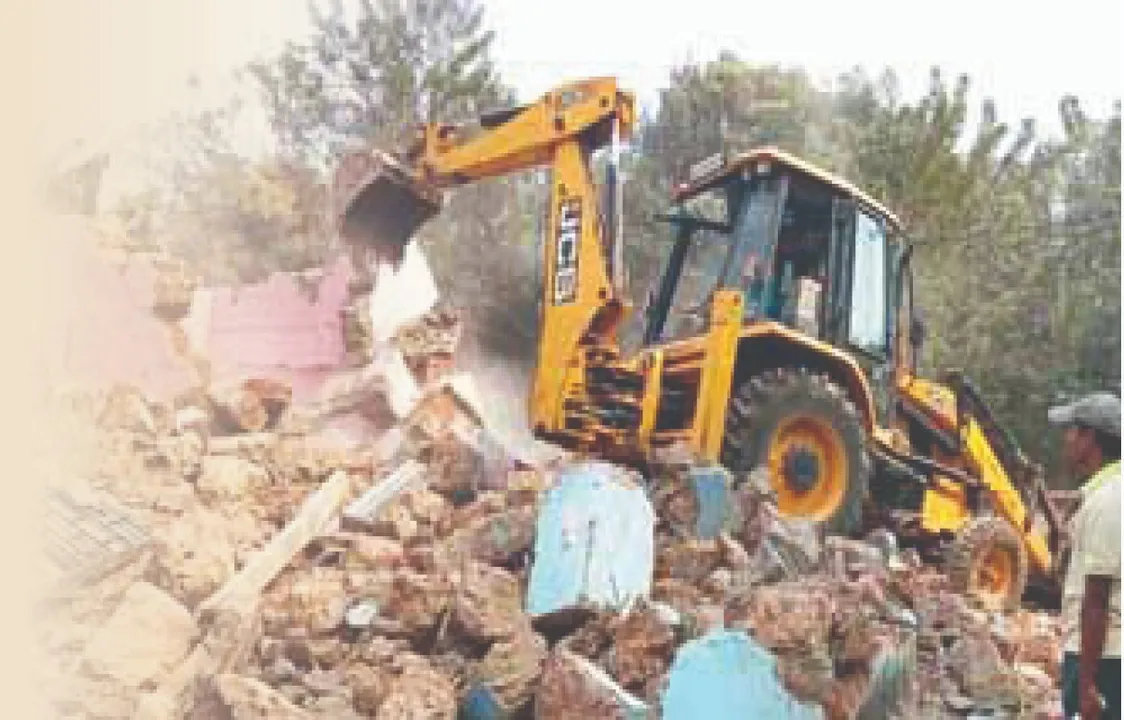  117 acres land clear in 2 years: ଜବରଦଖଲକୁ କିଏ ଦେଉଛି ବଳ? ୨ ବର୍ଷରେ ୧୧୭ ଏକର ଉଚ୍ଛେଦ, ୨୦୨୩ରେ ବସ୍ତିସଂଖ୍ୟା ୪୩୬, ଏବେ ୫ଶହ ଟପିଲାଣି