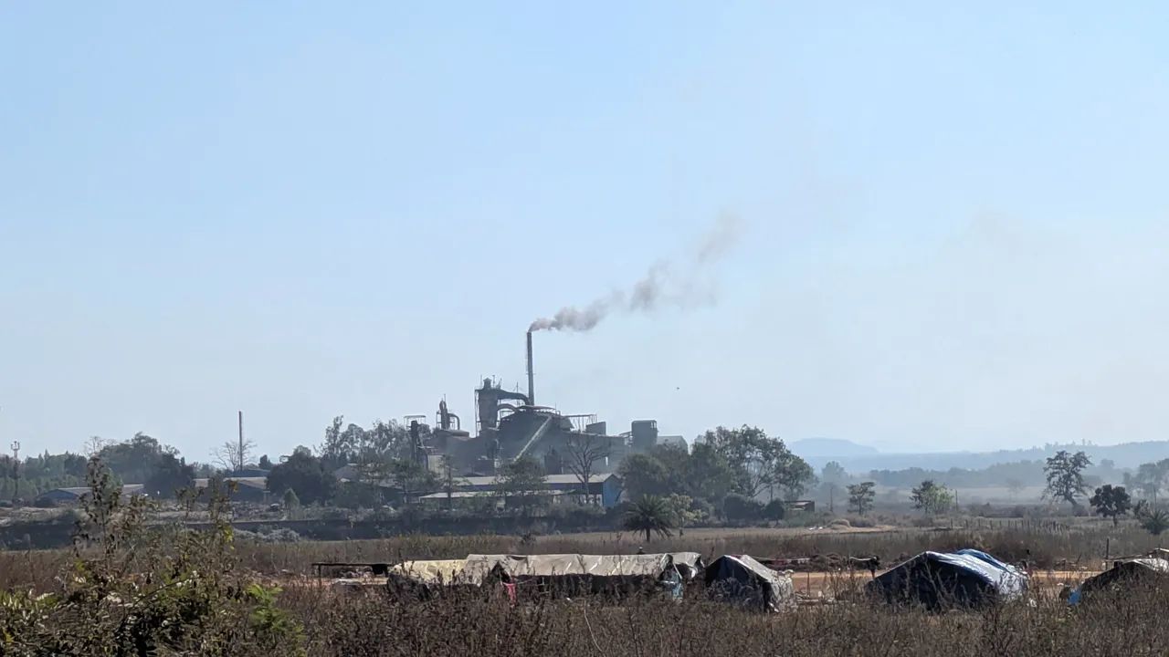  Air Pollution: ଚିନ୍ତାଜନକ ସ୍ଥିତିରେ ନବରଙ୍ଗପୁର ବାୟୁ ପ୍ରଦୁଷଣ