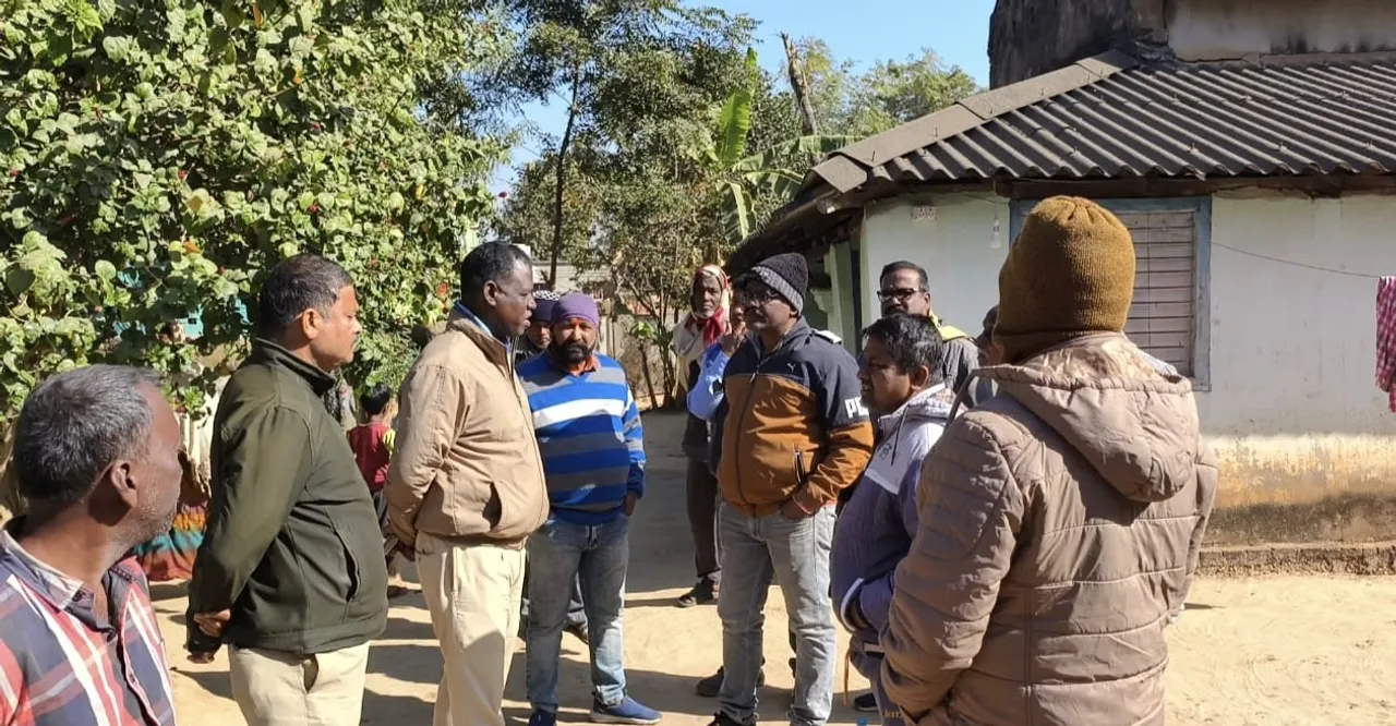  attack on mother of constable, loot from house Photograph: (Sambad.in) 