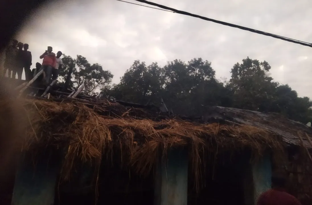  Fire: ଭୟାବହ ଅଗ୍ନିକାଣ୍ଡ: ଘର ସମେତ ଲକ୍ଷାଧିକ ଟଙ୍କାର ସଂପତ୍ତି ଭସ୍ମୀଭୂତ