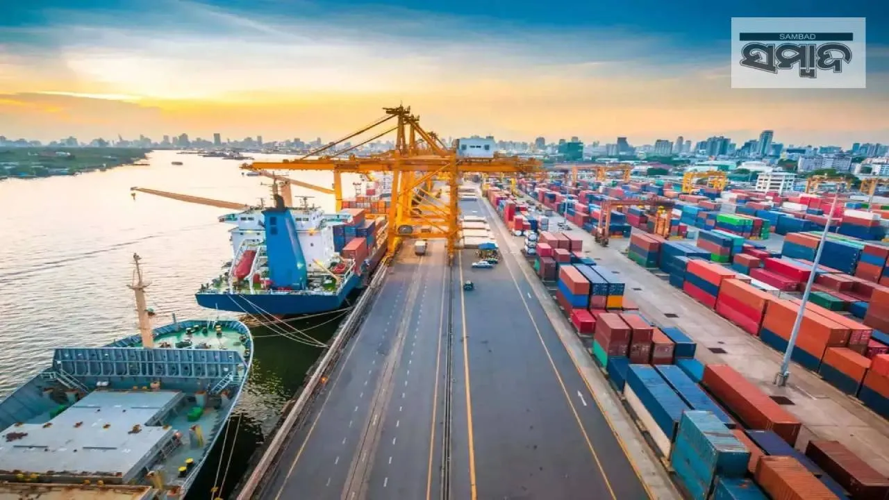  India's trade deficit Photograph: (sambad.in) 