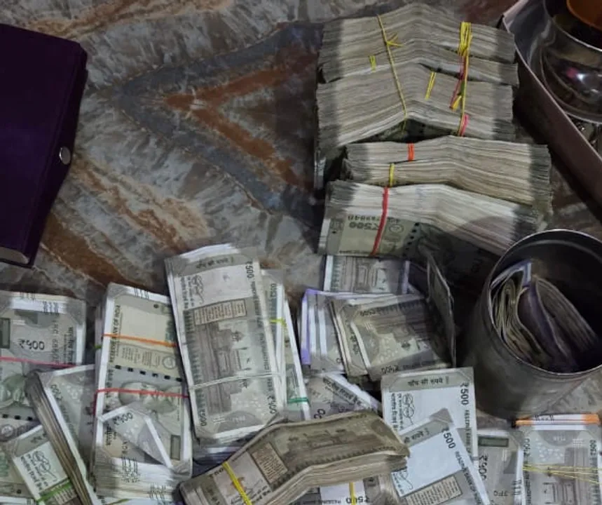  raid at cattle mafia in different districts Photograph: (sambad.in) 