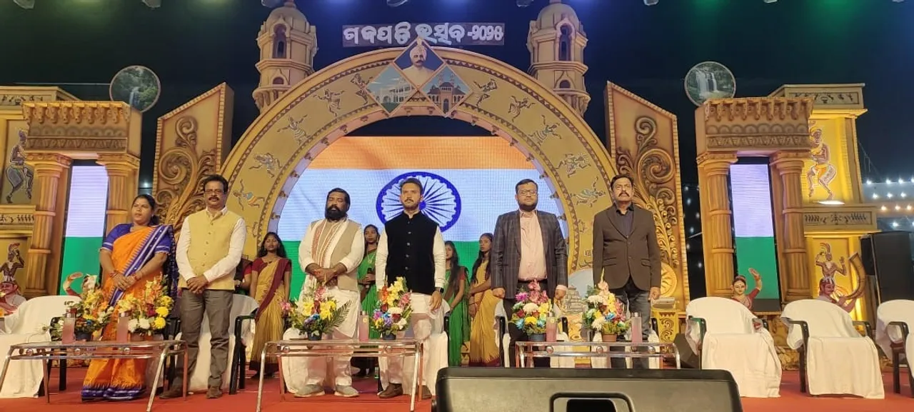 Gajapati Utsav: ଗଜପତି ଉତ୍ସବ ଉଦ୍‌ଘାଟିତ; ଆସିଲେନି ମନ୍ତ୍ରୀ, ଲୋକେ ଅସନ୍ତୁଷ୍ଟ!
