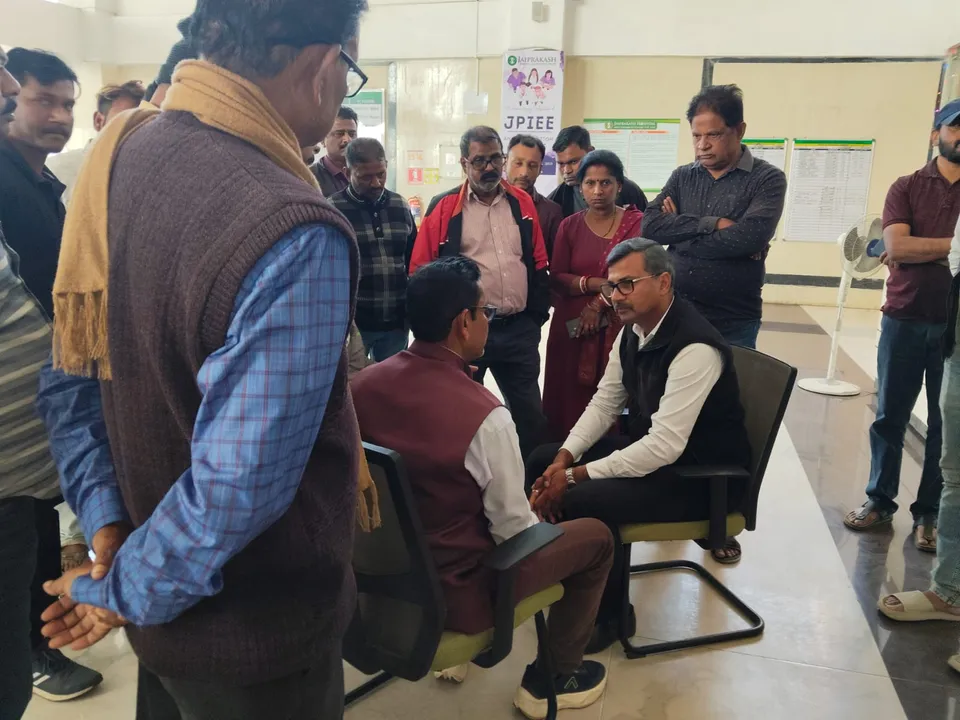  8.5 lakhs assistance to family in rourkela aeroplane accident case Photograph: (Sambad.in) 