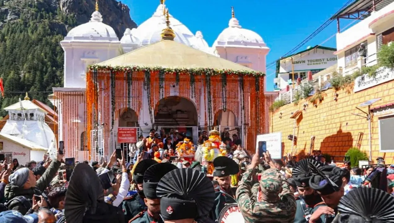  Gangotri Dham Issue: ଗଙ୍ଗୋତ୍ରୀ ଧାମରେ ​​ଅଣହିନ୍ଦୁଙ୍କ ପ୍ରବେଶ ନିଷେଧ: ମନ୍ଦିର କମିଟି ନେଲେ ନିଷ୍ପତ୍ତି