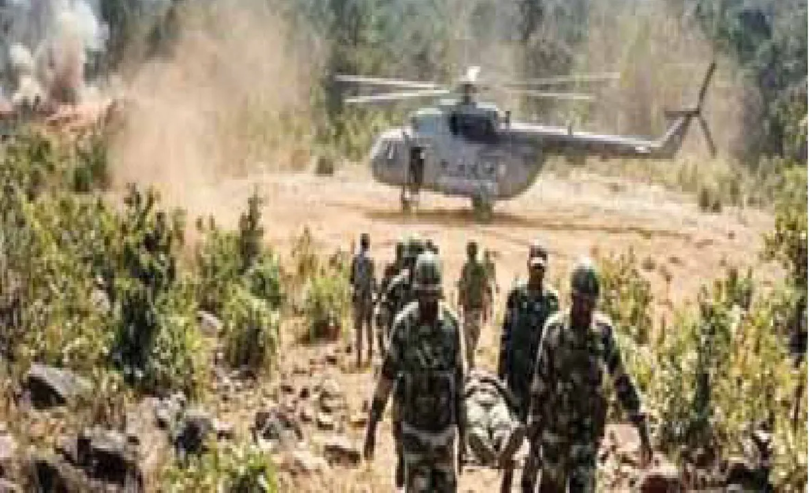  landmine explosion: ଲ୍ୟାଣ୍ଡମାଇନ୍‌ ବିସ୍ଫୋରଣରେ ୧୧ ଯବାନ ଆହତ