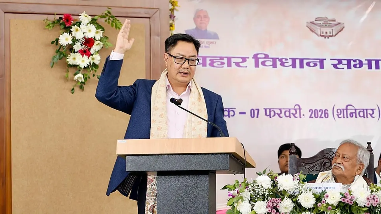  Parliament: ବାଚସ୍ପତିଙ୍କ ଚ୍ୟାମ୍ବରକୁ ଧସେଇ ପଶିଥିଲେ ୪୦-୫୦ ବିରୋଧୀ ସାଂସଦ: ରିଜିଜୁ