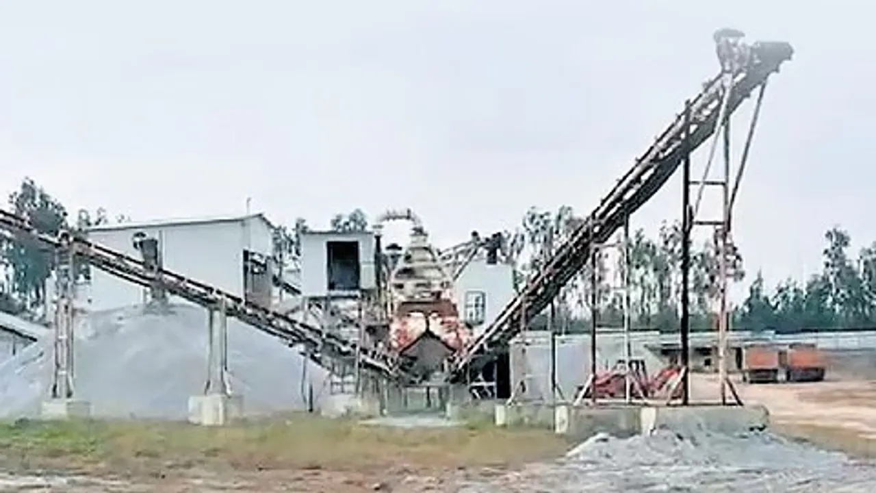  Jammu Kashmir: ଜମ୍ମୁ-କାଶ୍ମୀରରେ ୩୧ଟି ପଥର କ୍ରସର ନେତା ଓ ବାବୁଙ୍କ ମାଲିକାନାରେ ରହିଛି : ଖଣିମନ୍ତ୍ରୀ