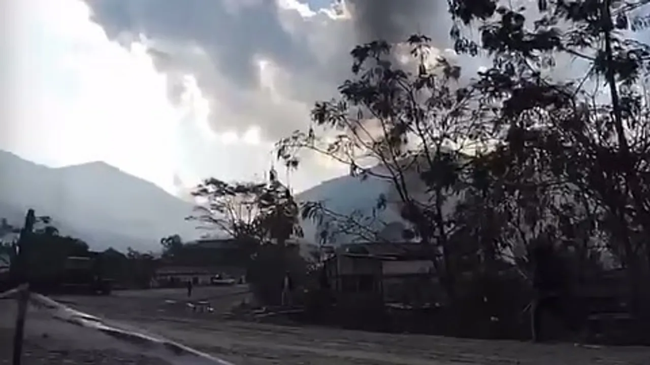  Kuki-Naga Violence In Manipur: ମଣିପୁରରେ କୁକି-ନାଗା ହିଂସା ବଢ଼ୁଛି; ଅଧିକ ପୋଡ଼ାଜଳା, ଗୁଳିବିନିମୟ ରିପୋର୍ଟ