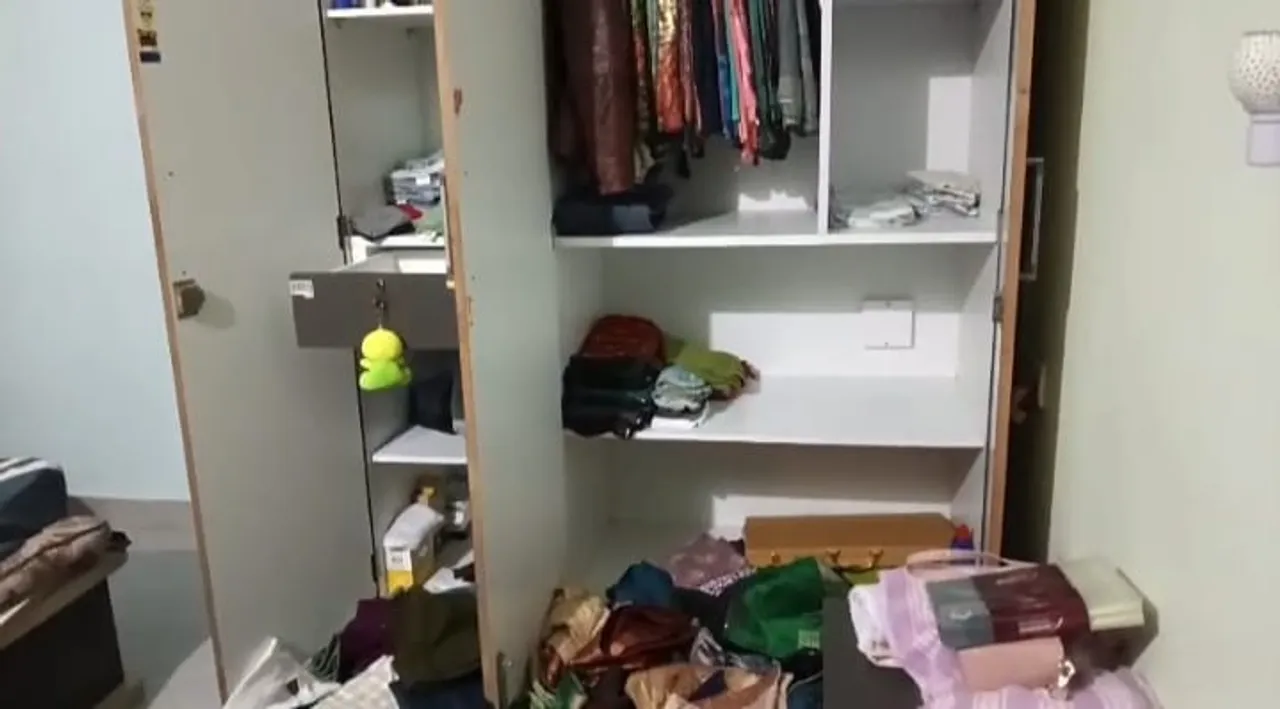  Robbery in Boudh: ବିଳମ୍ବିତ ରାତିରେ ସଶସ୍ତ୍ର ଡକାୟତି, ଘରେ ପଶିଲେ ୧୦ରୁ ଉର୍ଦ୍ଧ୍ବ ଡକାୟତ